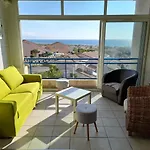 Duplex Pleine Vue Piscine A Pied 5 Minutes Internet Parking *